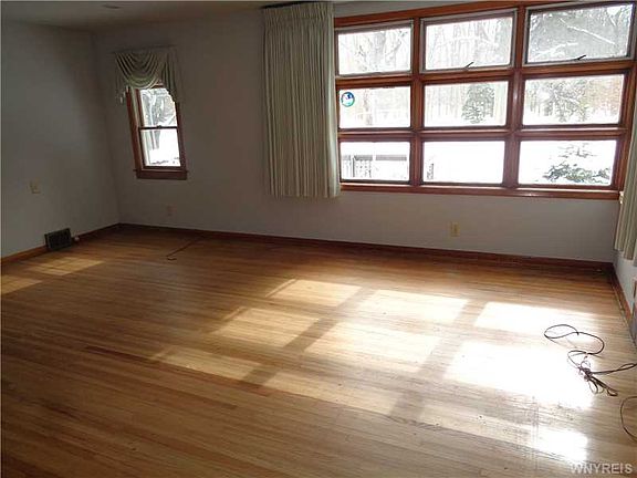 5th image of 1337 E Robinson St