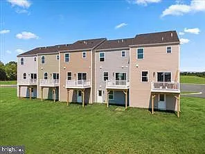 61 Zander Rd — Photo 2