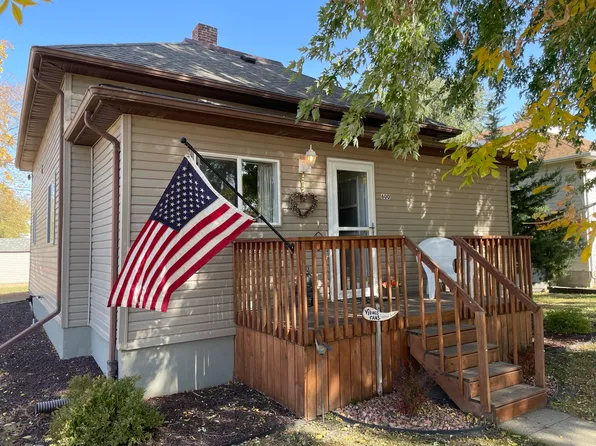 600 E 3rd St, Bridgewater, SD 57319
