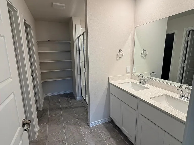 1307 Crookpost Dr — Photo 8