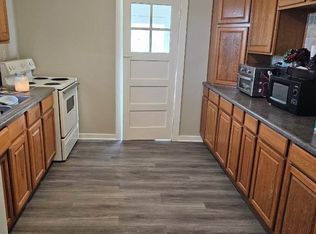 101 W McKennon Rd, Calera, OK 74730