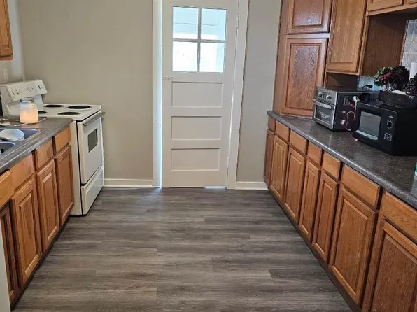 101 W McKennon Rd, Calera, OK 74730