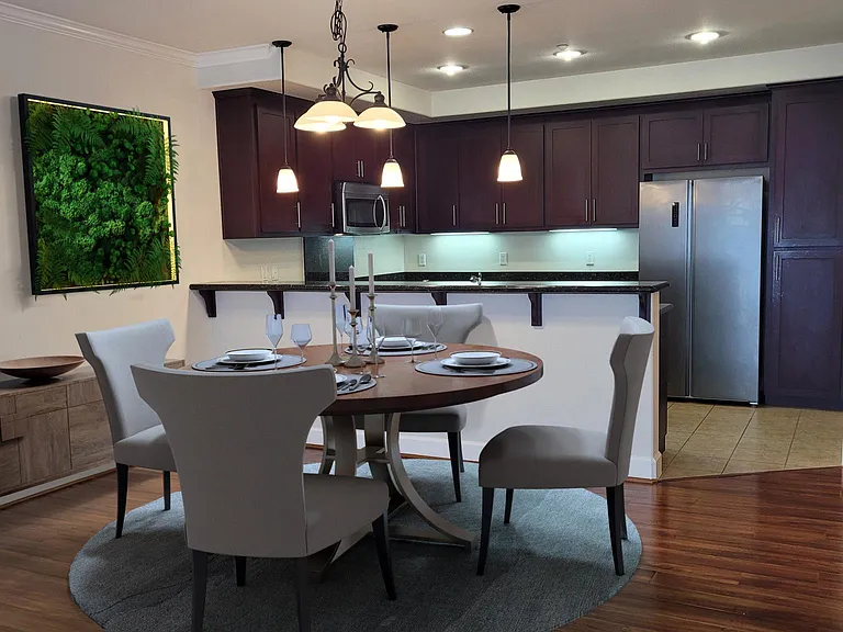 Dining Area (virtually staged)