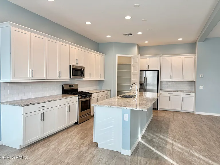 4122 S Quinn Ave — Photo 4