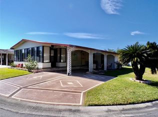 3211 Great Oak St, Zephyrhills, FL 33543