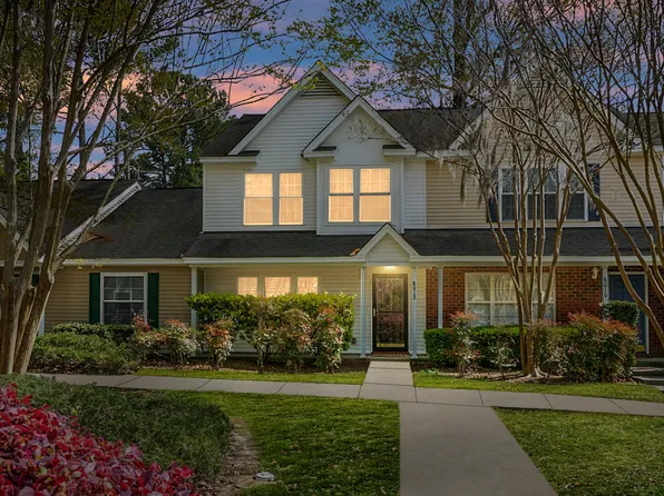 8012 Shadow Oak Dr, Charleston, SC 29406