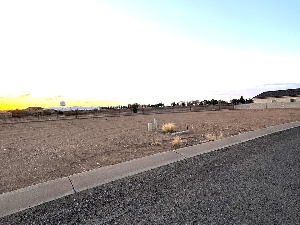 2nd image of xxxx N Camino Del Rancho -- #8