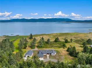 13160 Teal Ln, Long Beach, WA 98631