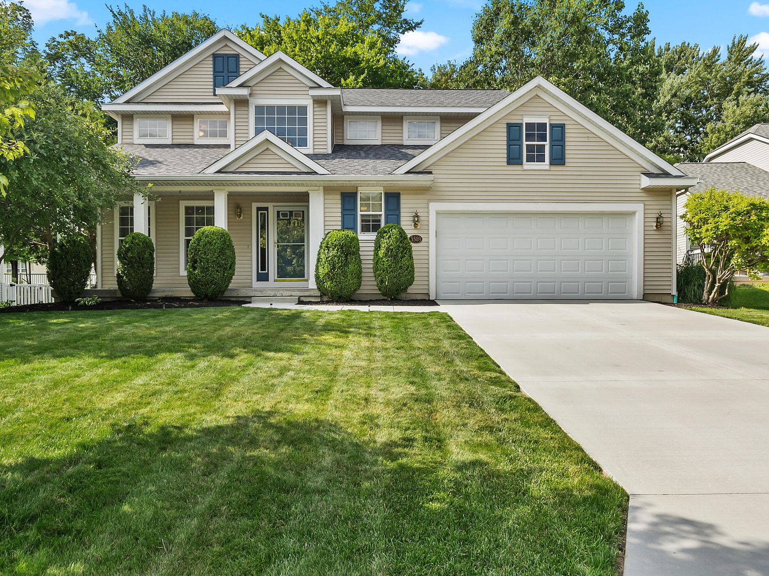 3589 Long Grove Dr SE, Kentwood, MI 49512 Zillow