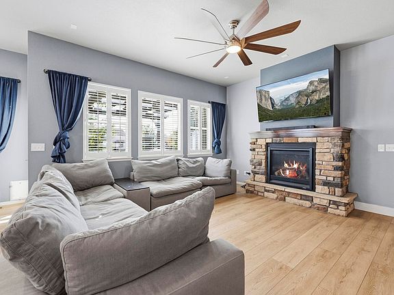 3rd image of 6433 Tuxedo Park Rd