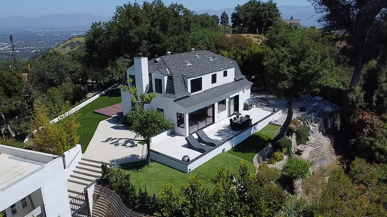 N Beverly Dr, Beverly Hills — Photo 3