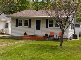 37 Ems B1e Ln, Leesburg, IN 46538