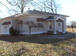 402 S Prewitt St, Nevada, MO 64772