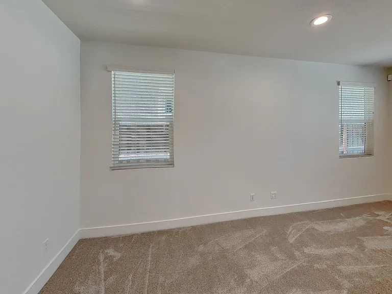 5220 Julia Berger Cir — Photo 2