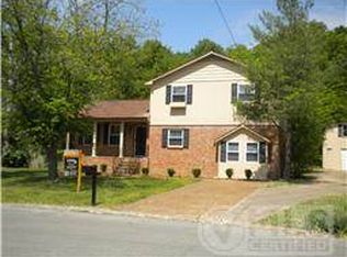 5104 Lana Renee Ct, Hermitage, TN 37076