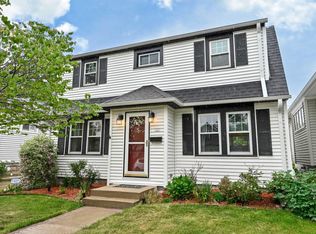 4166 S 1st St, Milwaukee, WI 53207