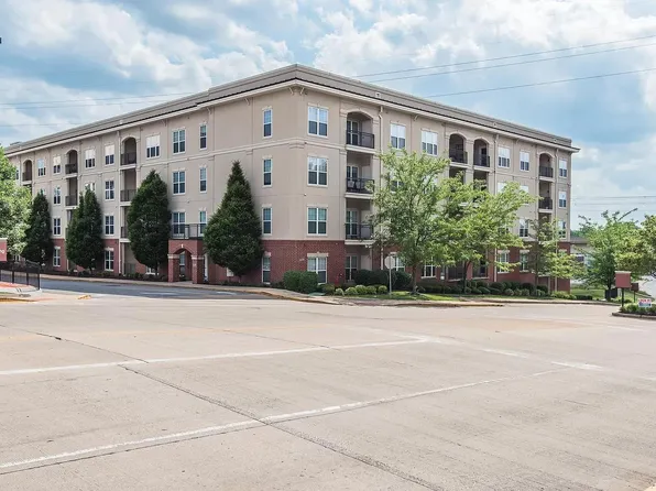 1270 Strassner Dr APT 3303, Saint Louis, MO 63144