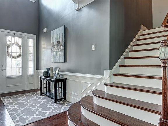 3rd image of 4644 Prater Way SE