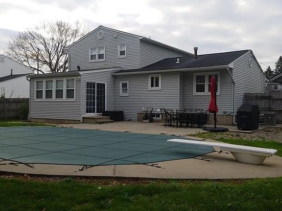 2nd image of 5367 Vineyard Dr