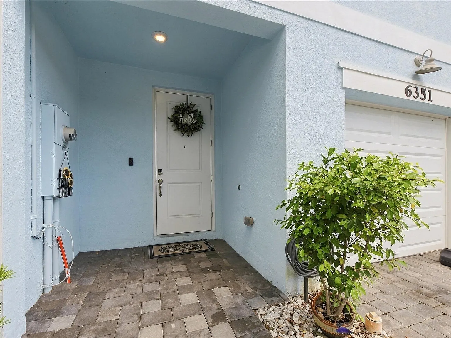 3 bed, 2.5 bath, 1498 sqft, $2,950 — Photo 3