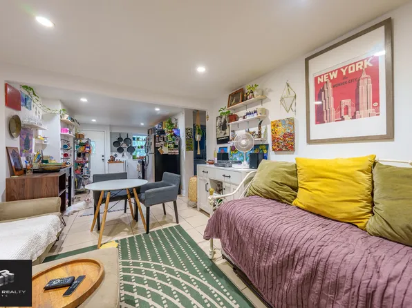 64 Bainbridge Street 1 image 14 of 15