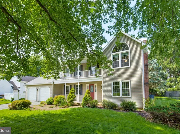 1189 Suffolk Dr, Lititz, PA 17543