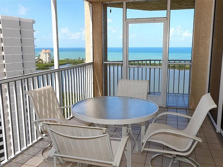 5550 Heron Point Dr #2004 — Photo 4