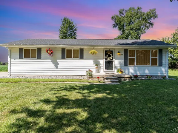 4888 Cole Rd, Saginaw, MI 48601