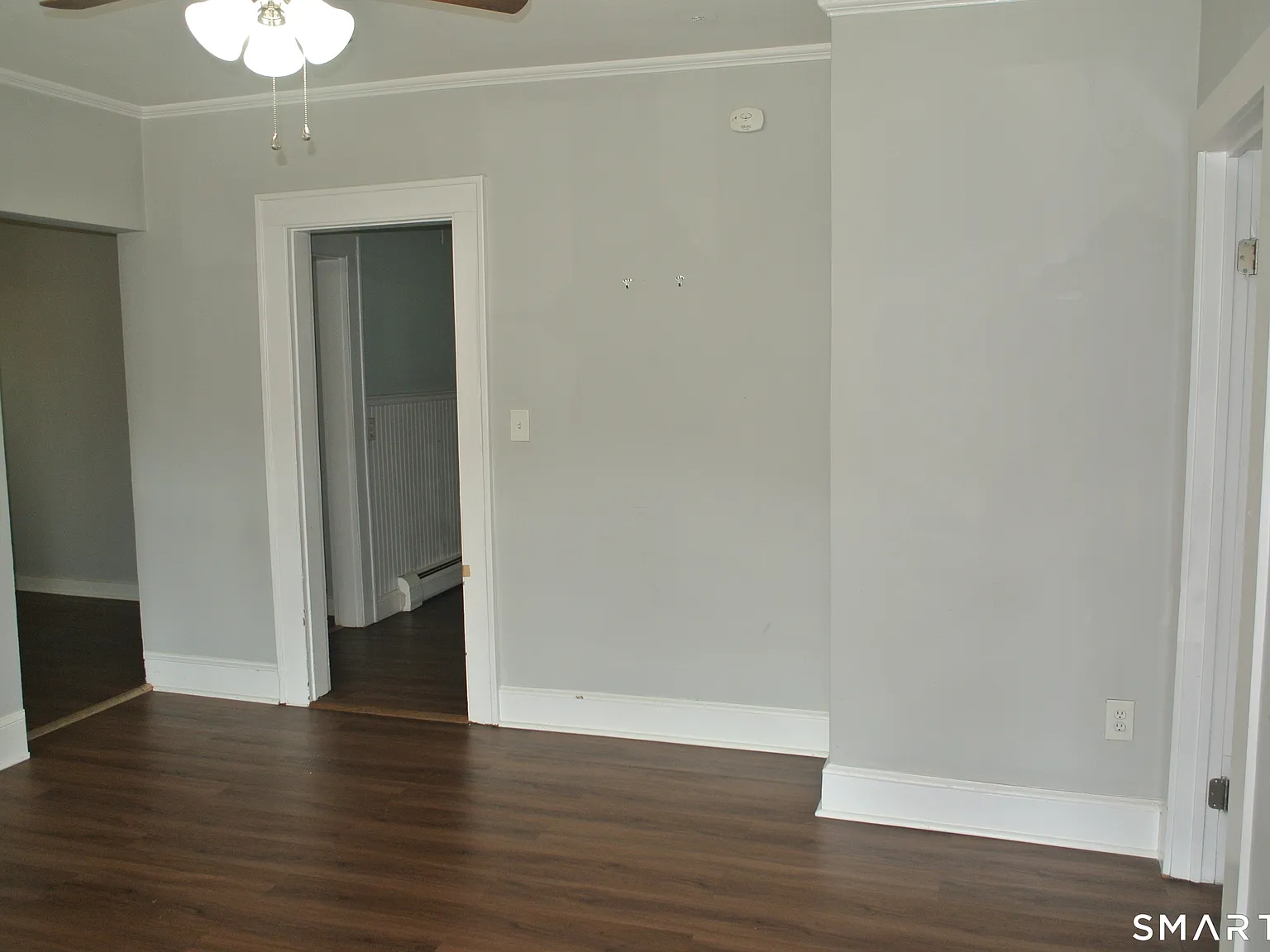 3 bed, 1.0 bath, 1050 sqft, $2,100 — Photo 4