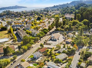 16 Dutton Ct #B, Sausalito, CA 94965