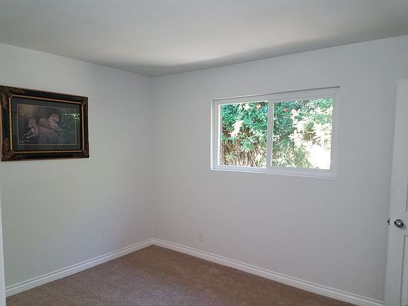 2nd image of 1409 E La Deney Dr