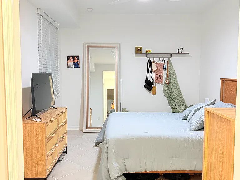 18451 Copperhead Ct N #512 — Photo 7