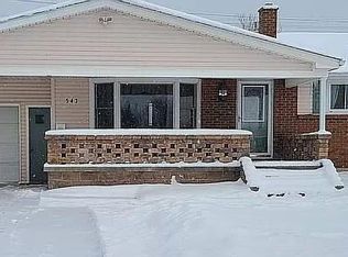 543 Evergreen Dr, Tonawanda, NY 14150