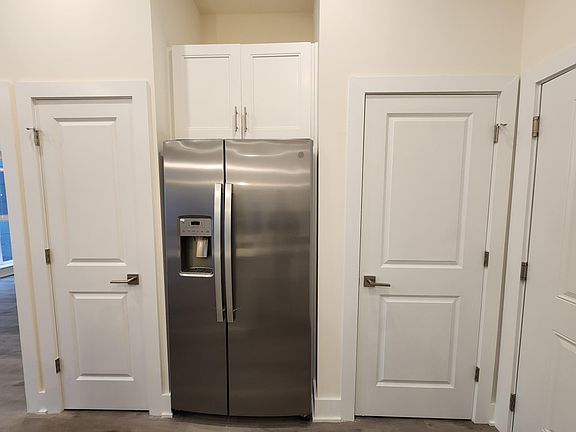 4th image of 1100 Germantown Ave #3A