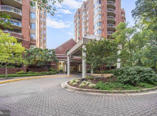 5802 Nicholson Ln APT 2-L05, Rockville, MD 20852