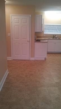 3rd image of 6610-B Golden Gate Pkwy