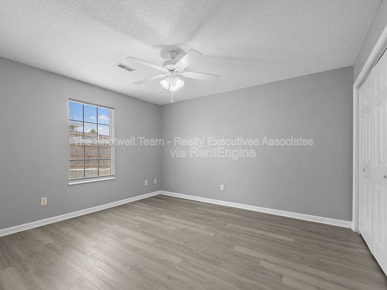 4757 Royal Prince Way — Photo 15