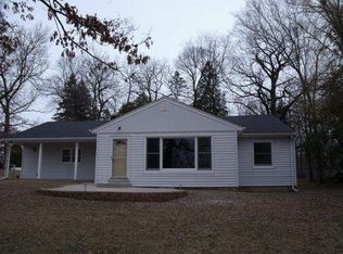 W179S6714 Muskego Dr, Muskego, WI 53150