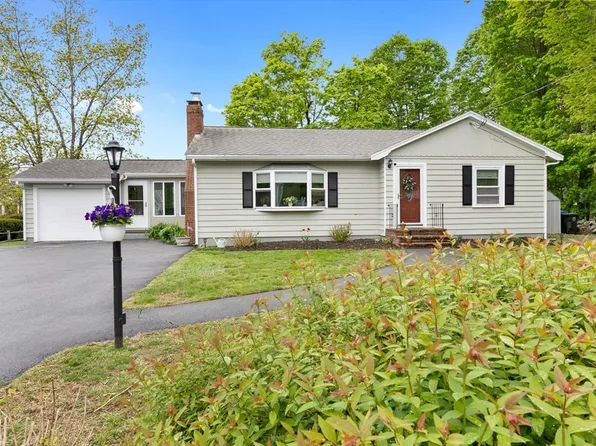 22 Burley St, Danvers, MA 01923