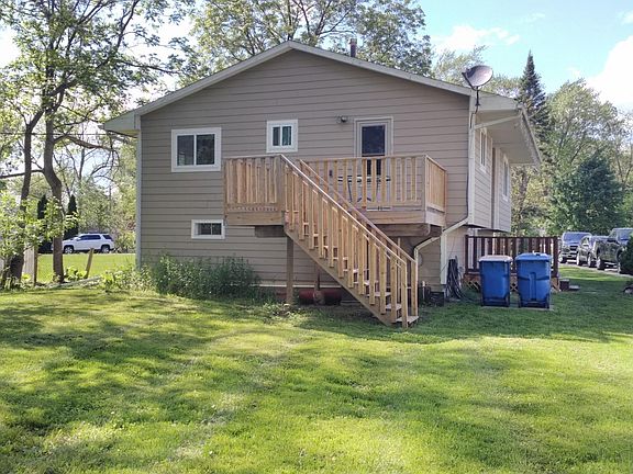 2nd image of 2665 Chrysler Ave