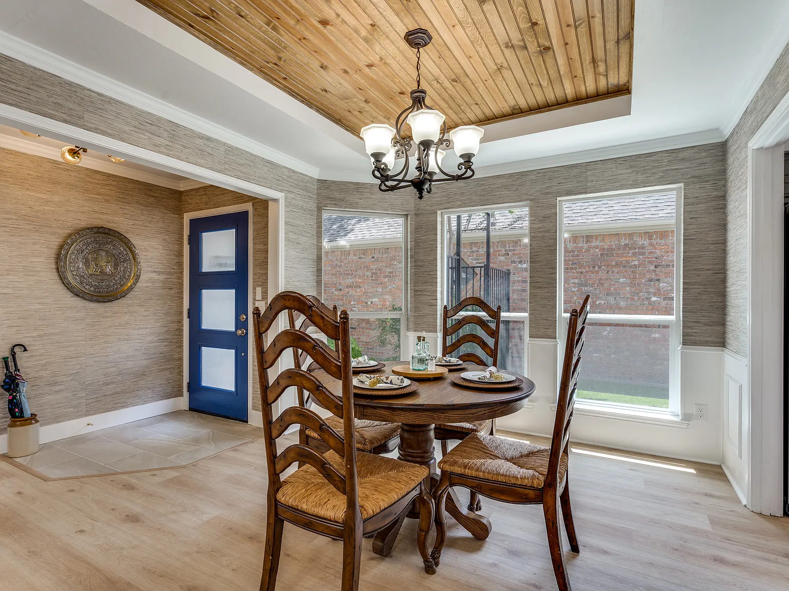2 bed, 1266 sqft, $3,500 — Photo 3