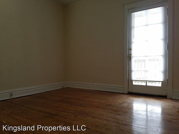 3rd image of 5006 Chippewa St #5006