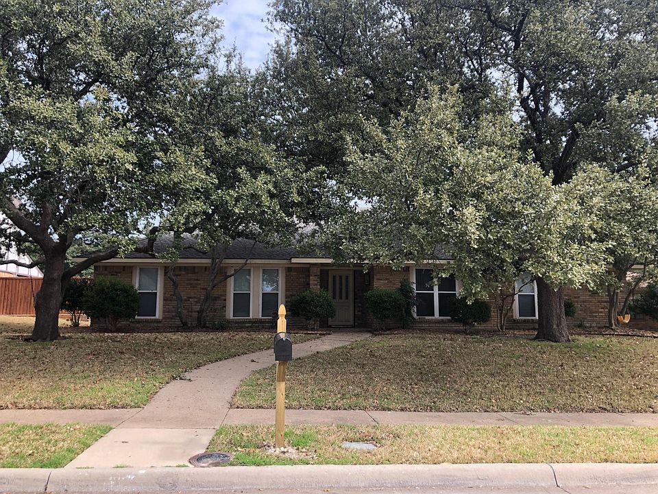 1st image of 3832 Santiago Dr