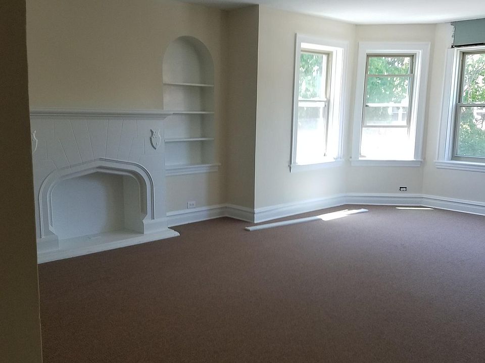1st image of 6053 N Fairfield Ave #2