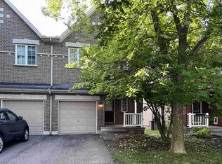 252 Tandalee Cres, Ottawa, ON K2M0A1