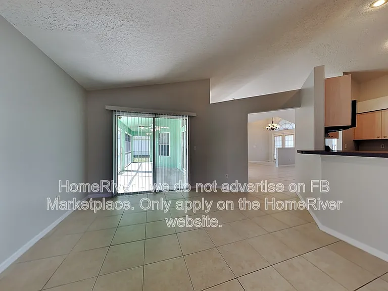 5112 NW Ever Rd — Photo 4