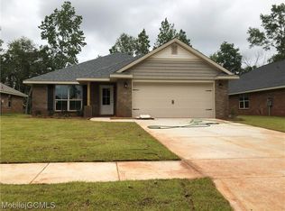 2056 Stonepine Dr W, Semmes, AL 36575