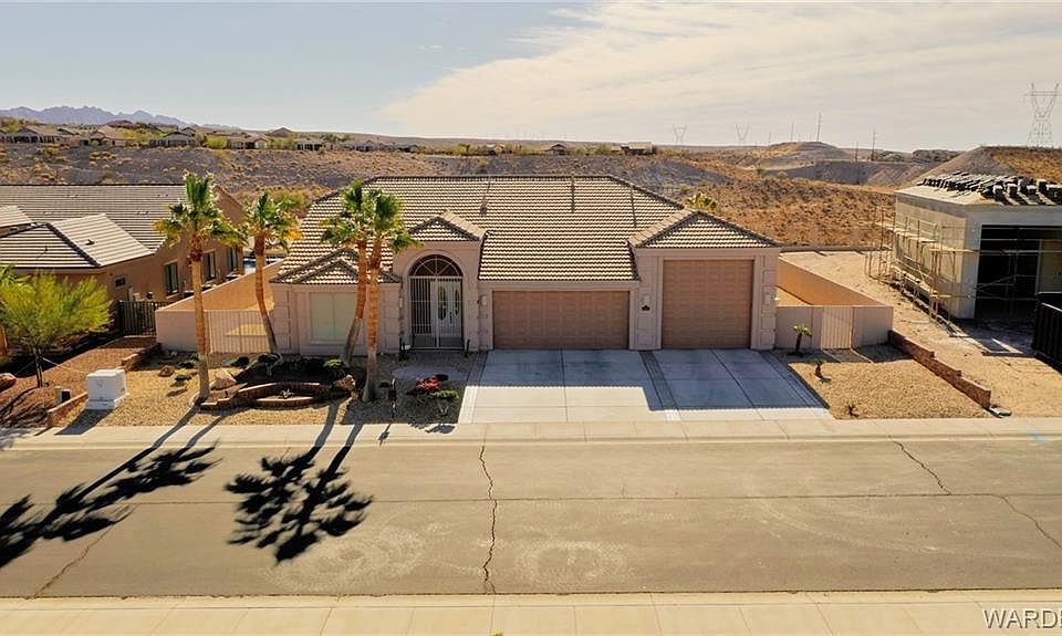 1st image of 2720 Promontory Dr
