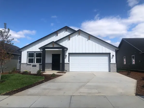 1315 E 12th St, Deer Park, WA 99006