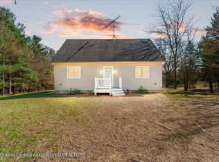 3095 W Island Rd, Saint Johns, MI 48879